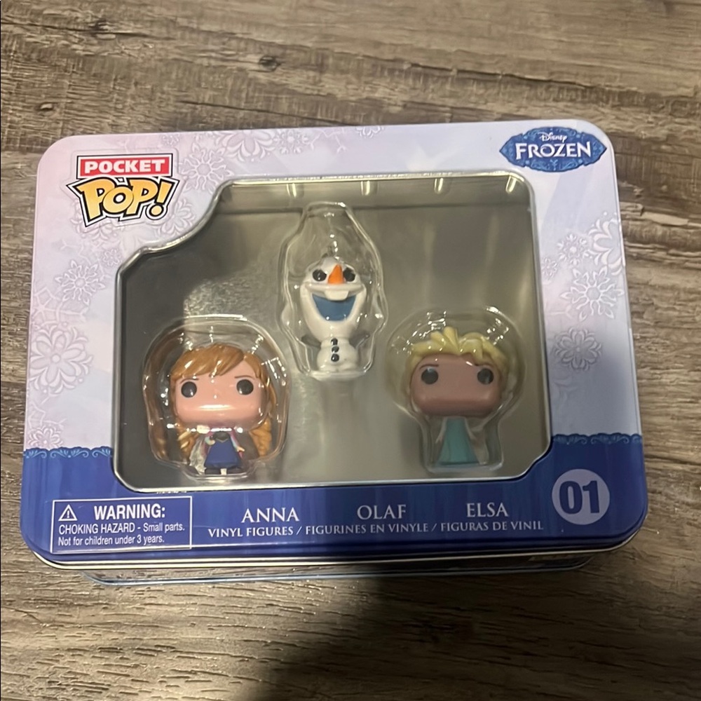Disney Blue and White Action Figures Playset